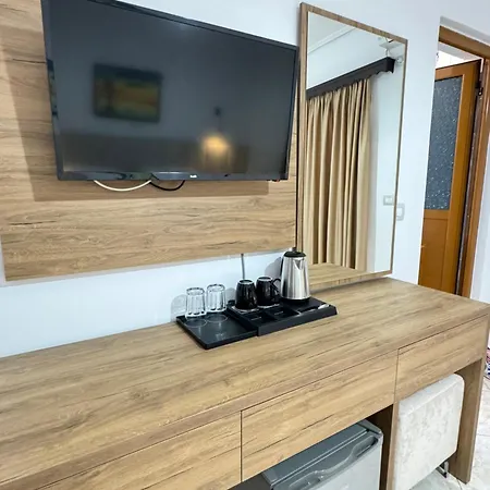White House 2 Ksamil Sarande