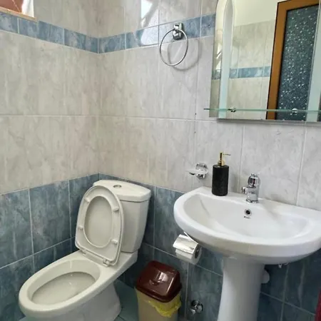 White House 2 Ksamil Guest house